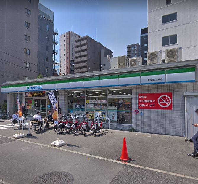 カスタリア人形町 コンビニ