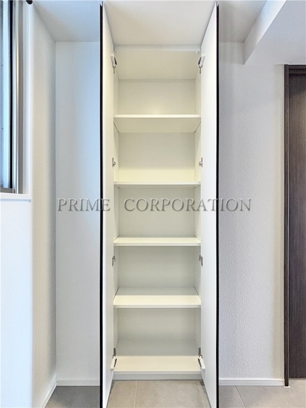 ザ・パークハビオ三軒茶屋 収納