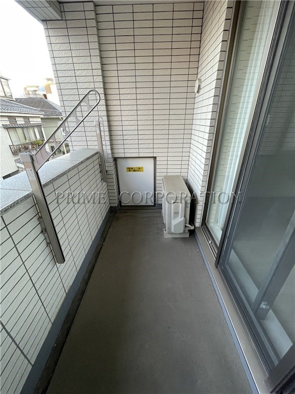 エクセレンテ コマザワ ベランダ