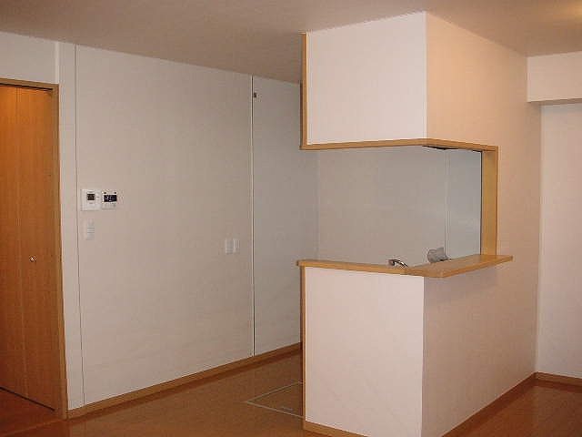 Heights Wisteria B キッチン