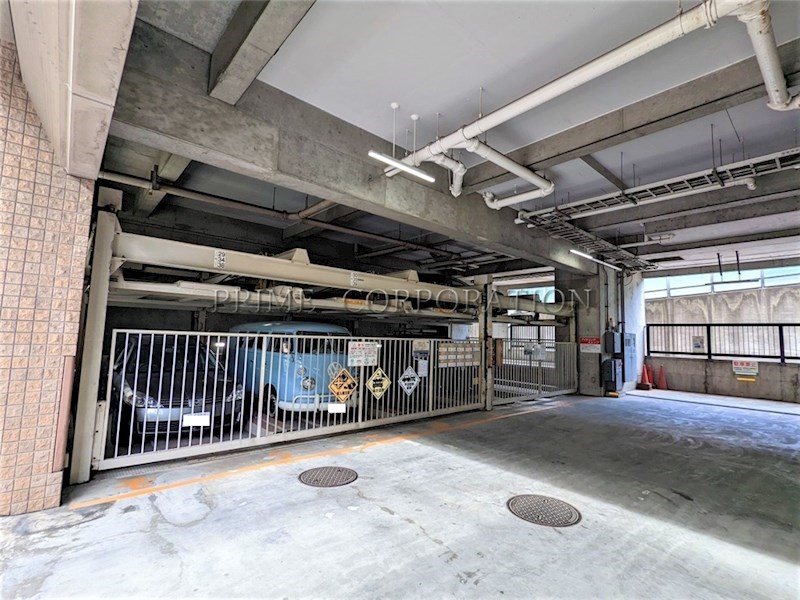 アーバンライフ月島駅前ウエスト 駐車場
