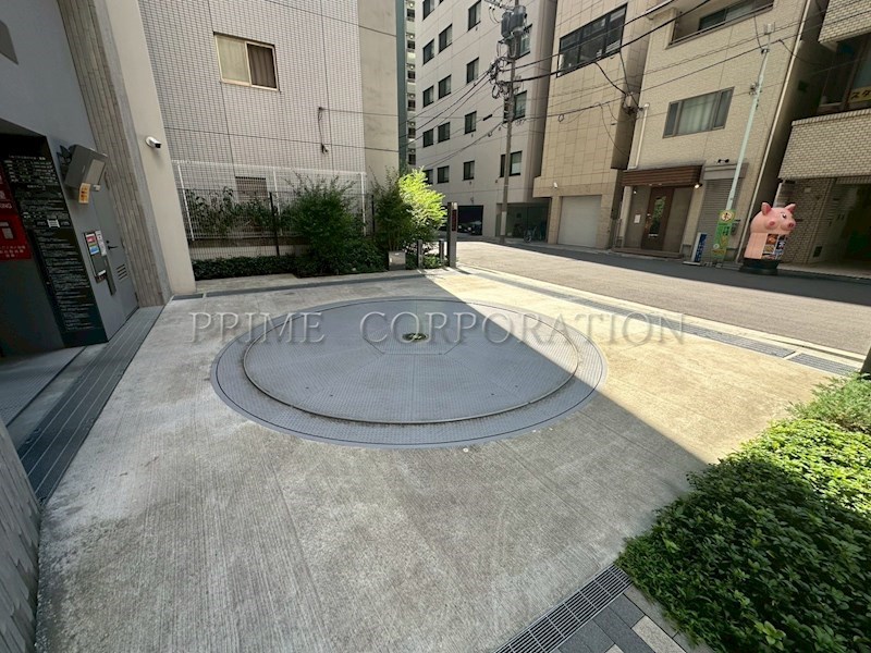 メゾンカルム日本橋馬喰町 駐車場