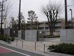 アイビー世田谷レジデンス 小学校