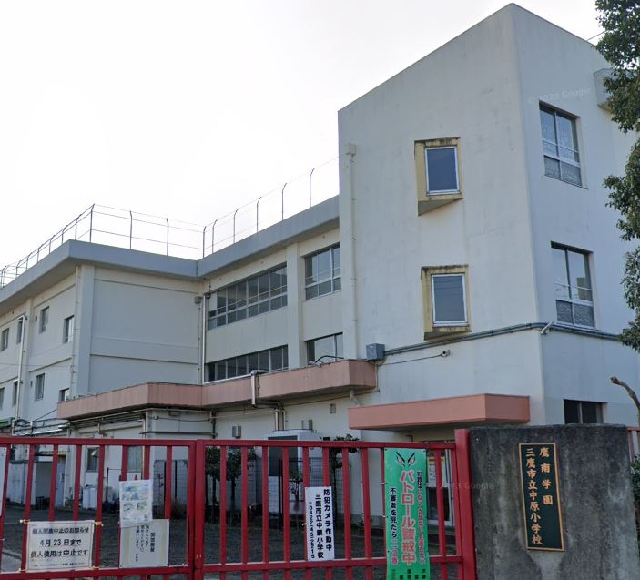 Villa Monte Tesoro 小学校