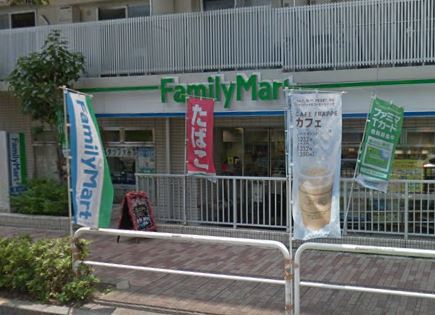 カスタリア目黒長者丸 コンビニ