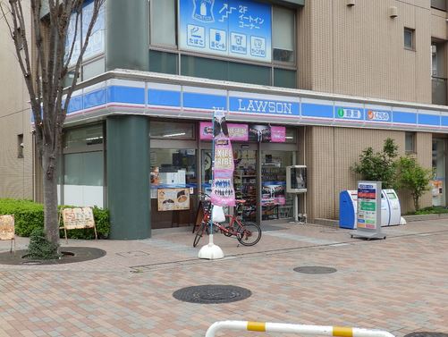 ザ・パークハビオ月島フロント コンビニ