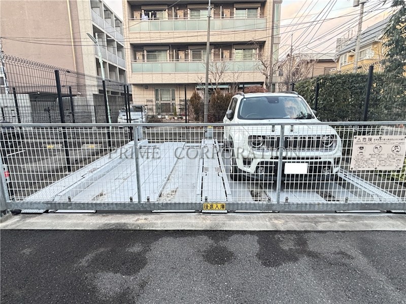 ザ・パークハビオ高円寺 駐車場