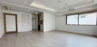 アーバン駒沢 リビング