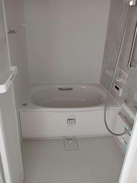 KENZ HOUSE 風呂画像