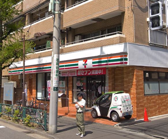 小石川ザ・レジデンス イーストスクエア コンビニ