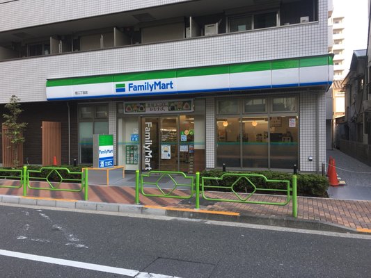 ドゥーエ月島Ⅱ コンビニ