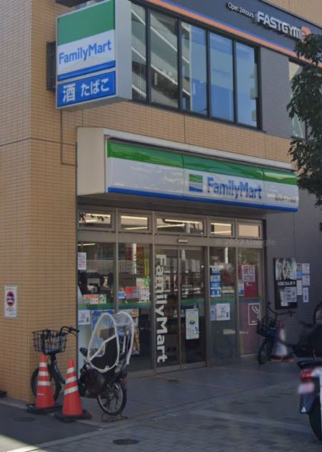ベルシード品川西大井 コンビニ