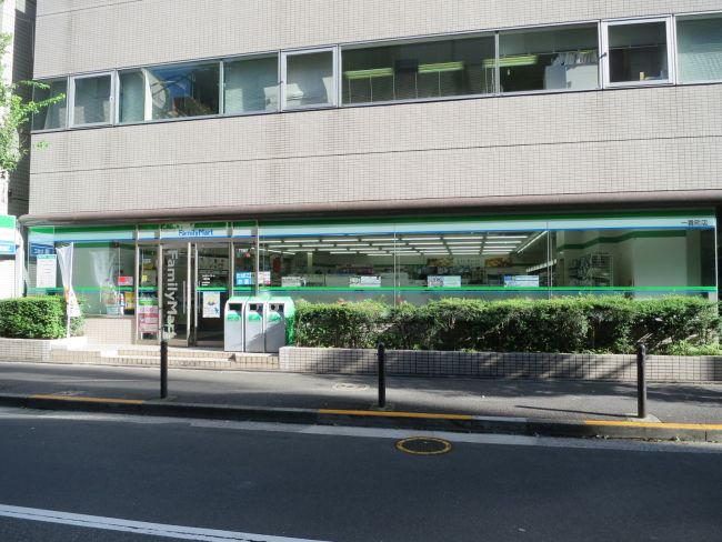 パークコート一番町 コンビニ