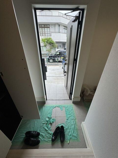東京都世田谷区喜多見１丁目 玄関