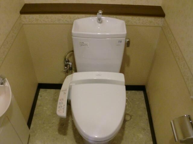 イースタンホームズ猿楽 トイレ