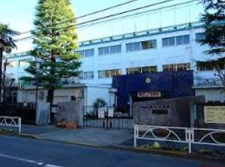 アパートメンツ東山 小学校