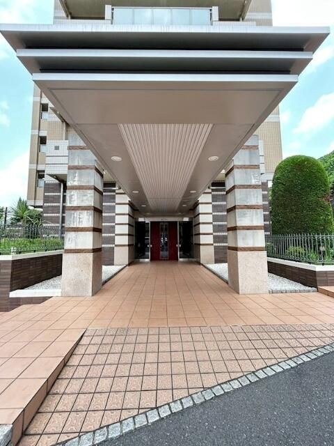 ミオカステーロあざみ野南 エントランス