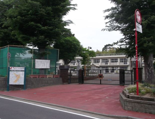 ミオカステーロあざみ野南 小学校