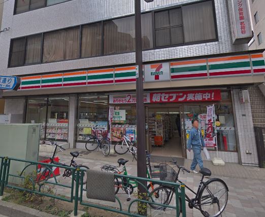 ヒル護国寺 コンビニ