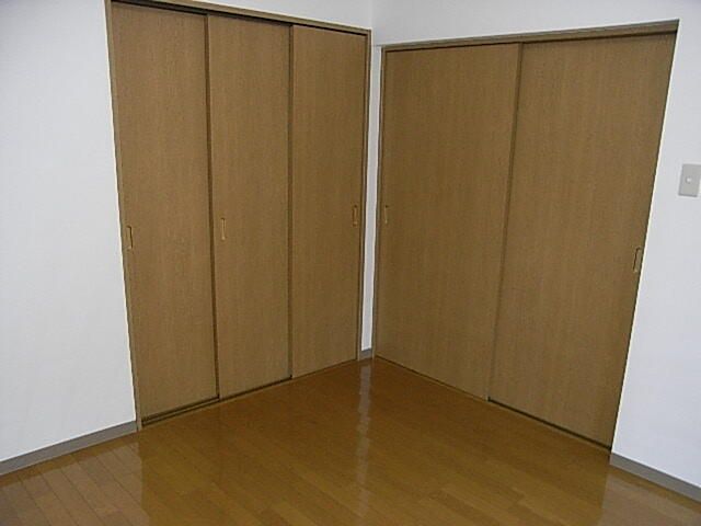クレスト代々木 ベッドルーム