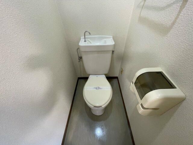 パラスト高円寺 トイレ
