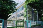 O・G・C 小学校