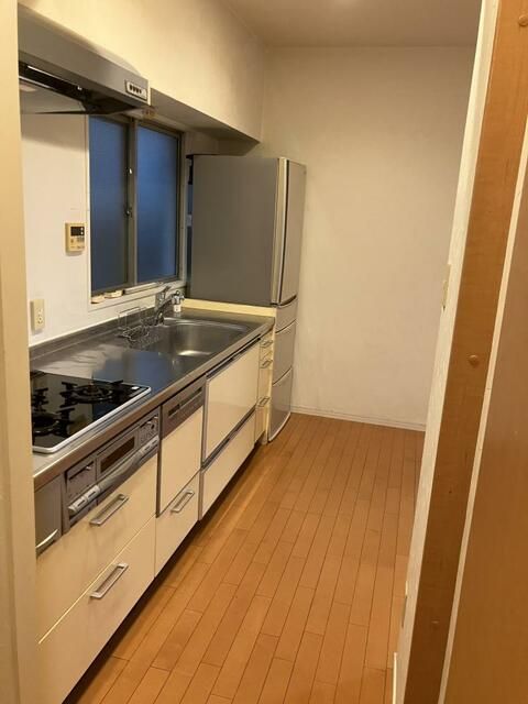田園調布愛和マンション キッチン