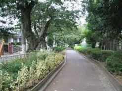 オープンレジデンス中目黒諏訪山 公園