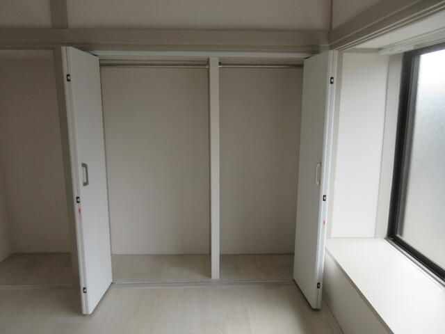プラザ西原 収納