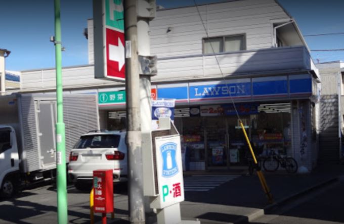 ハイウェル下北 コンビニ