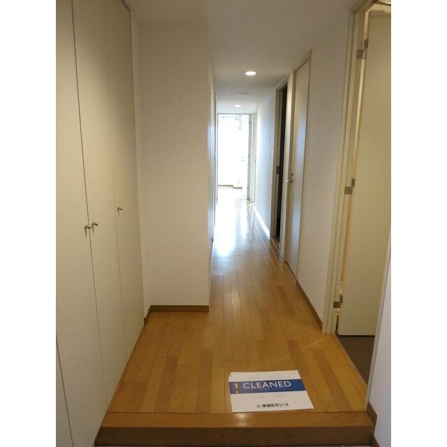 グランドメゾン三軒茶屋 玄関