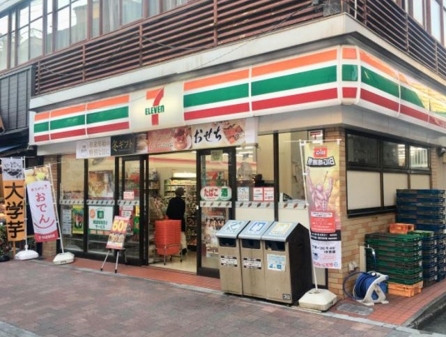 さくらレジデンスＡ コンビニ