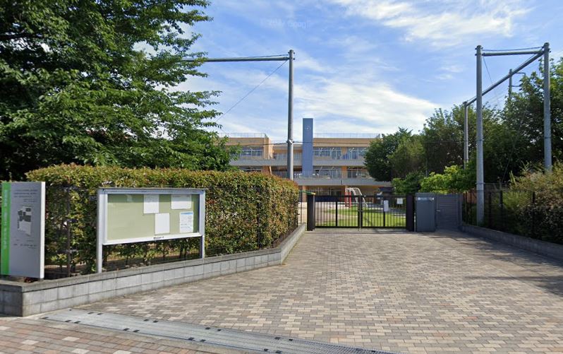東京都三鷹市中原２丁目 小学校