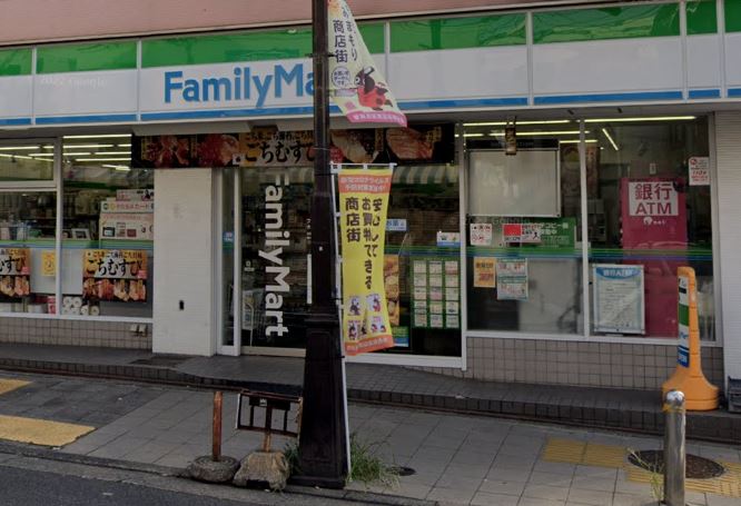 アルカディア三軒茶屋 コンビニ