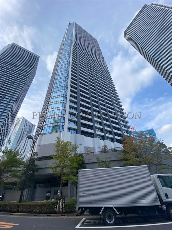 DEUX TOURS CANAL&SPA EAST 外観
