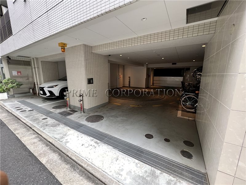 オープンレジデンシア銀座est 駐車場