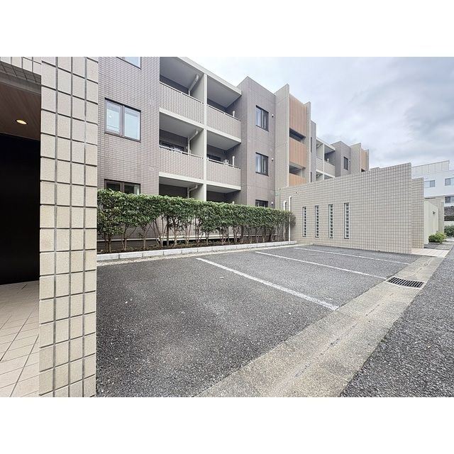 グランハイツ瀬田South 駐車場