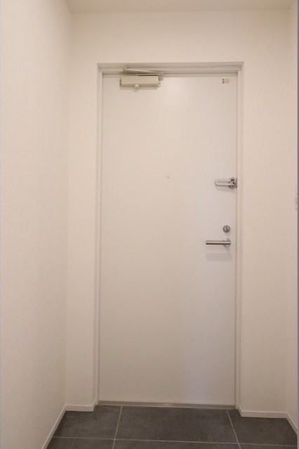 エフローレプルミエ武蔵小山 玄関