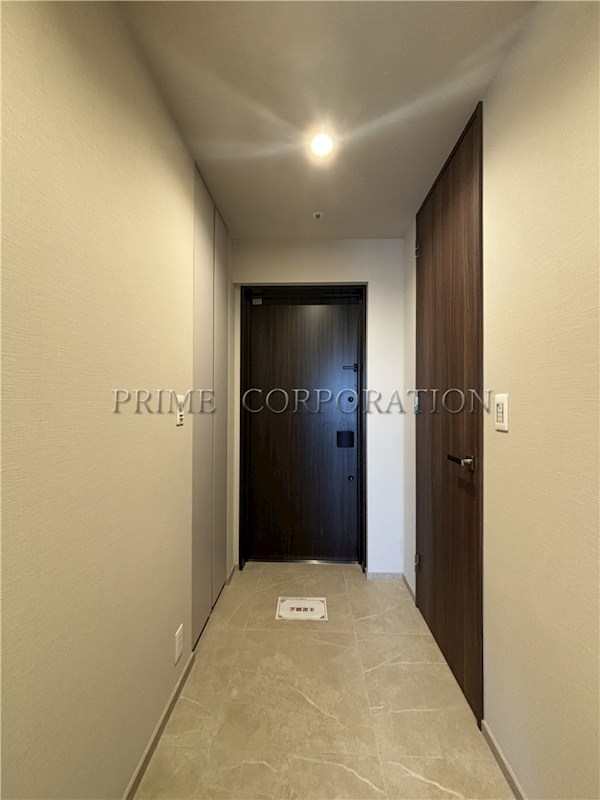 JIYUGAOKA MUSE SQUARE THE RESIDENCE 玄関