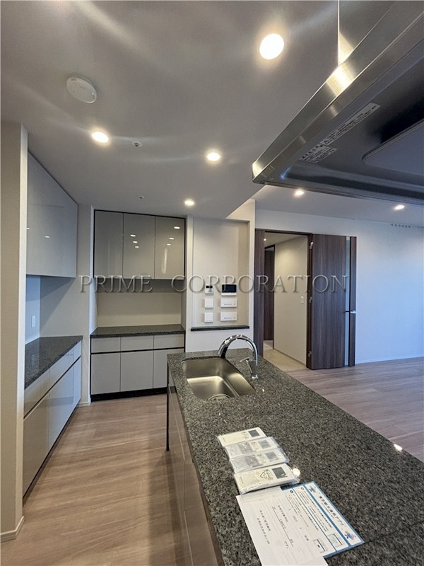 JIYUGAOKA MUSE SQUARE THE RESIDENCE キッチン