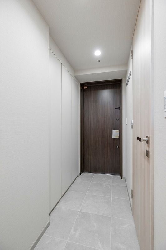 JIYUGAOKA MUSE SQUARE THE RESIDENCE 玄関