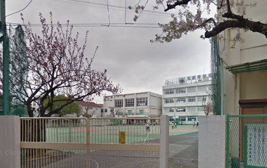 タスキリシェス大森 小学校