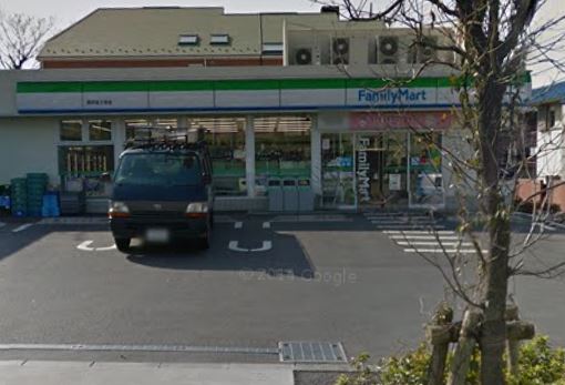 中町4丁目準貸家 コンビニ