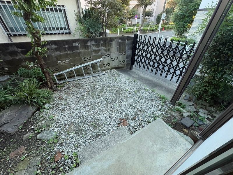 東京都世田谷区南烏山３丁目 ベランダ
