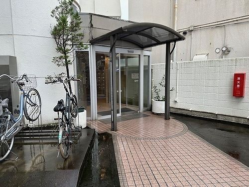 井草サマリヤマンション エントランス