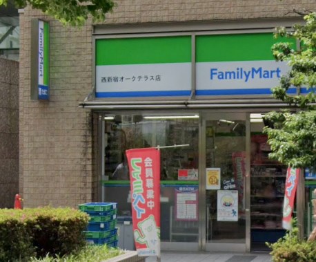 GEM西新宿(ZEH) コンビニ