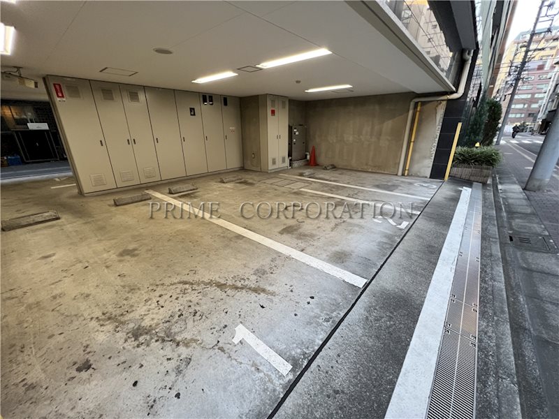 コンフォリア日本橋 駐車場