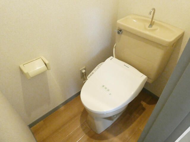 ウィスタリアヒルズS棟 トイレ