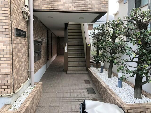 西落合ガーデン エントランス