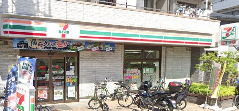 La Waleaina コンビニ